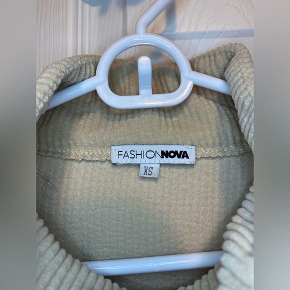 Fashionova Sweatsuit - Picture 2 of 5